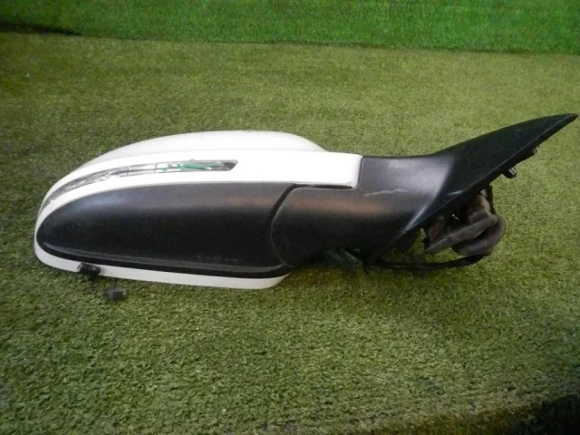 Стекла и зеркала для Audi A5 8F Купе 2007-2016 на фотографиях