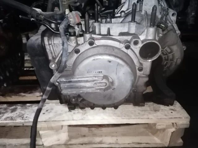 АКПП для Kia Carnival 1 UP/GQ 1998-2006 на фотографиях