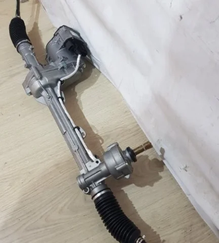 Рулевая рейка для Ford Explorer U502 2011-2016 на фотографиях