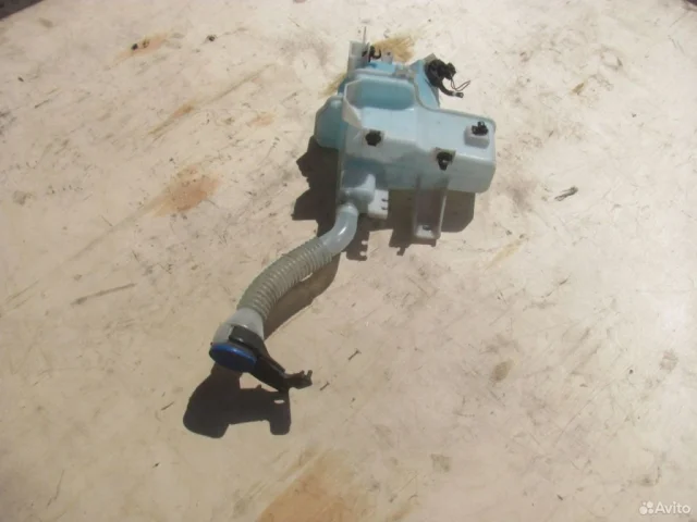 Бачок омывателя для Mazda CX 5 KE 2011-2017 на фотографиях