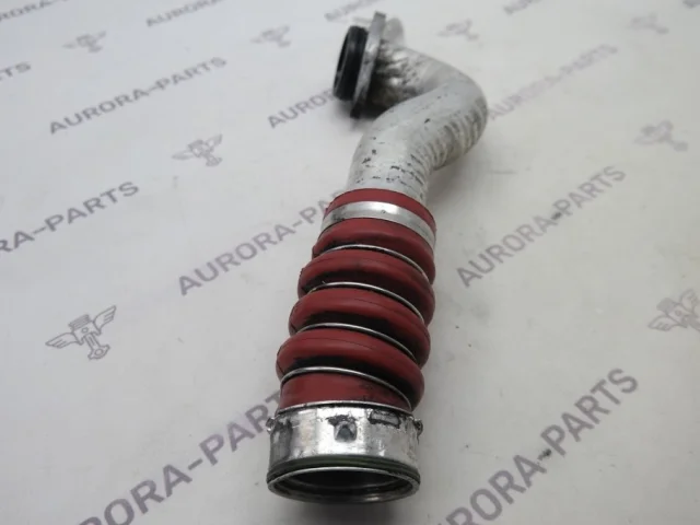 Патрубок интеркулера для BMW X5 Е70 2006-2013 на фотографиях
