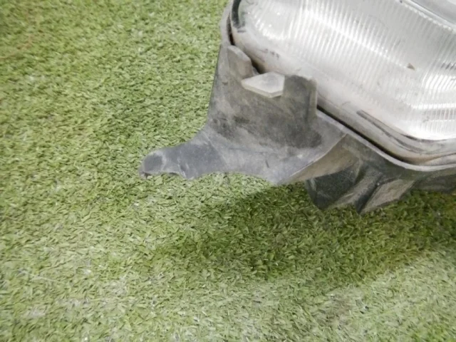 Противотуманка (ПТФ) передняя левая для Ford Explorer U502 rest 2014-2019 на фотографиях