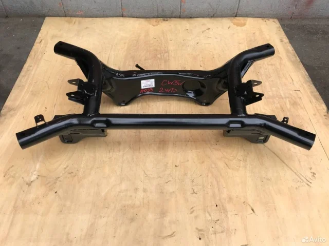 Задняя балка для Mitsubishi ASX I 2010-2012 на фотографиях