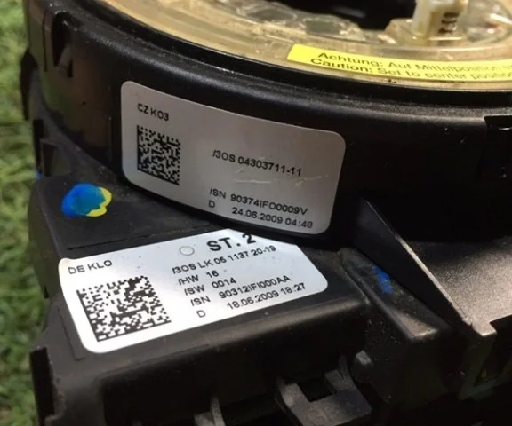 Подрулевой шлейф для Audi Q5 8R 2008-2016 на фотографиях