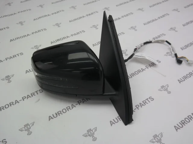 Стекла и зеркала для Mercedes-Benz GL class X166 2012-2016 на фотографиях