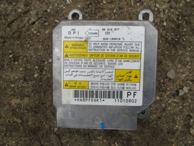 Блок SRS для Chevrolet Lacetti 2004-2013 Универсал на фотографиях