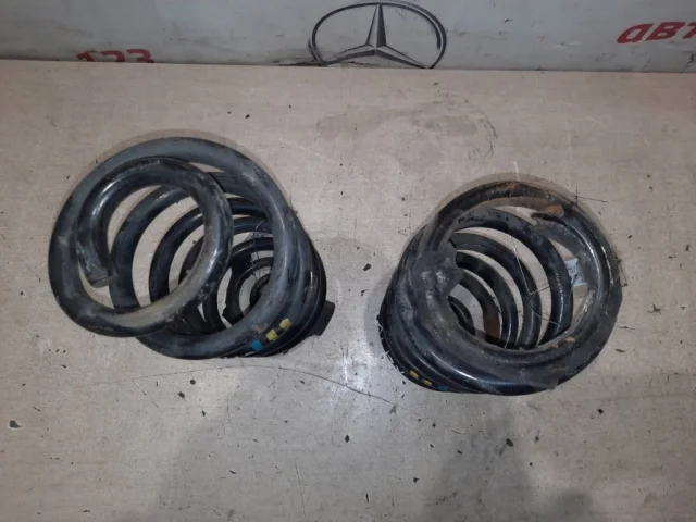 Пружина амортизатора задняя для BMW X6 Е71 rest 2012-2014 на фотографиях