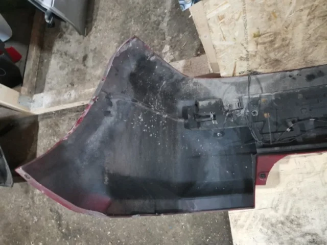 Бампер задний для Dodge Caliber 2006-2012 на фотографиях