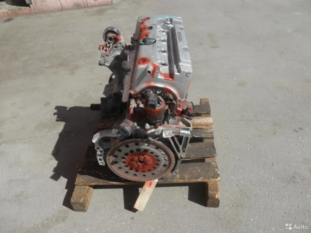 Двигатель для Honda CR-V RD 2001-2006 на фотографиях