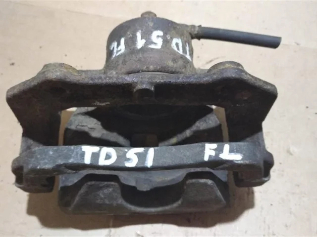 Тормозной цилиндр передний левый для Suzuki Grand Vitara 1998-2005 на фотографиях