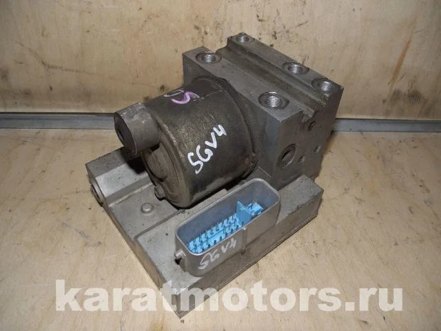Блок ABS для Suzuki Grand Vitara 1998-2005 на фотографиях