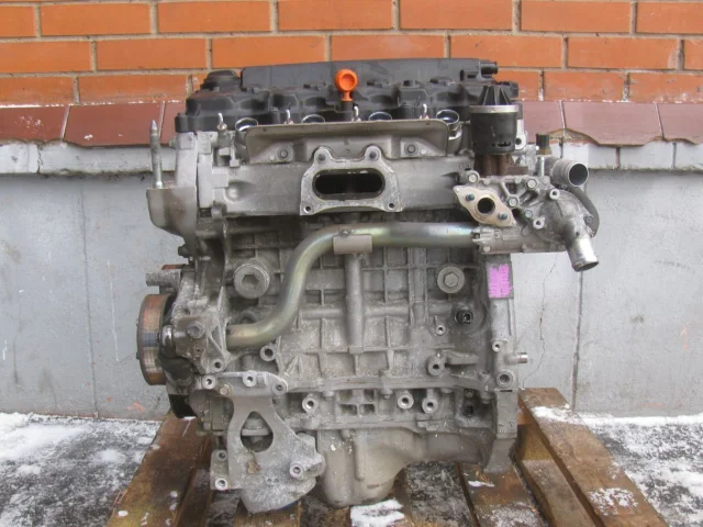 Двигатель без навесного для Honda Civic FA 2005-2010 седан на фотографиях