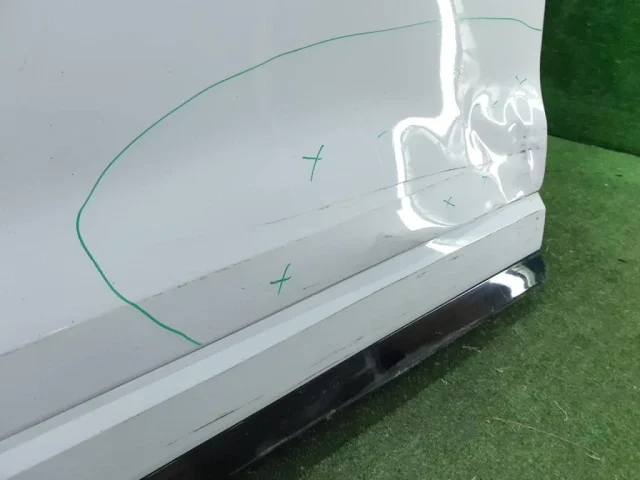 Дверь передняя левая для Audi Q3 F3 2018+ на фотографиях