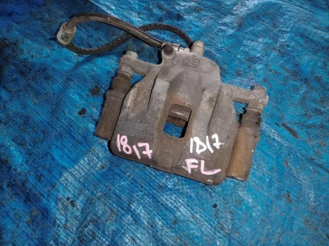 Суппорт передний левый для Suzuki Grand Vitara 2005-2014 на фотографиях