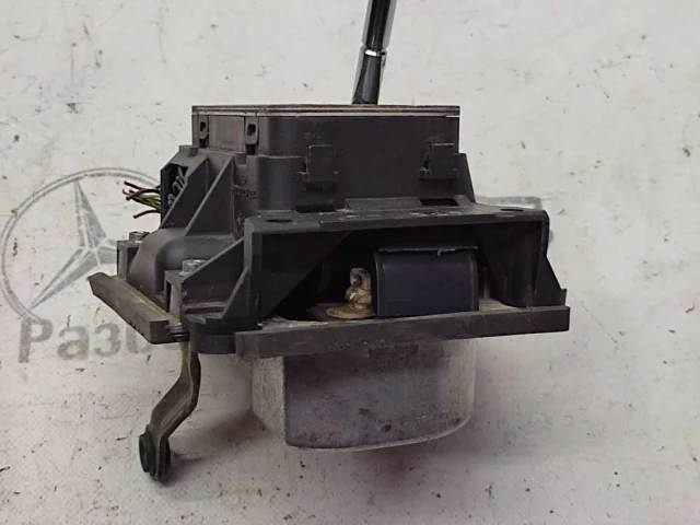 Селектор АКПП для Mercedes-Benz CLK class C208 1997-2002 на фотографиях