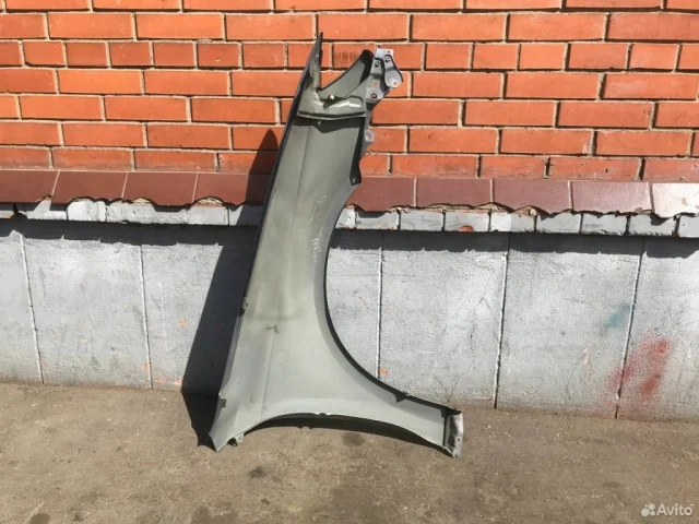 Крыло левое для Subaru Legacy BL/B13 2003-2009 на фотографиях