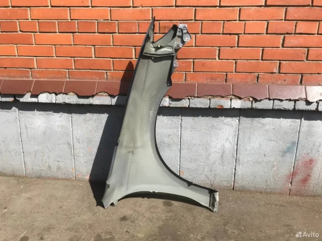 Крыло левое для Subaru Legacy BL/B13 2003-2009 на фотографиях