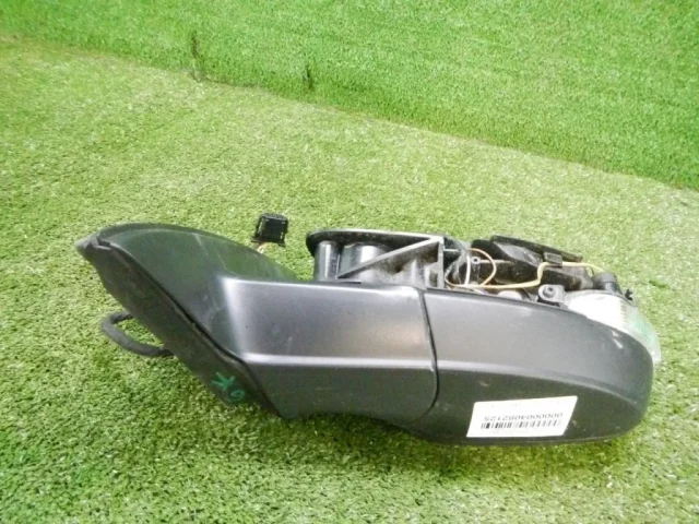 Зеркала для Skoda Rapid I rest NH3 2017-2020 на фотографиях