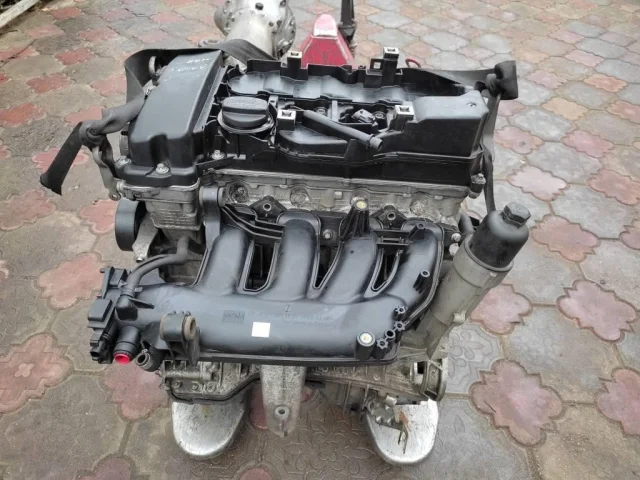 Двигатель без навесного для Mercedes-Benz CLK class C209 2002-2011 на фотографиях