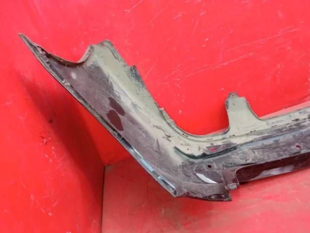 Бампер для Hyundai i40 1 Универсал 2011-2015 на фотографиях