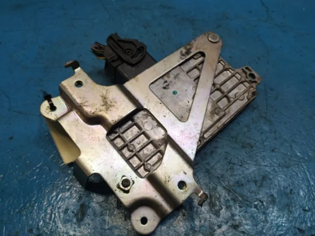 Блок управления зеркалами для Nissan Qashqai J11 2013-2019 на фотографиях