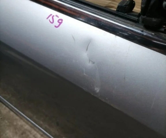 Дверь передняя правая для Audi A4 B6 2000-2004 на фотографиях