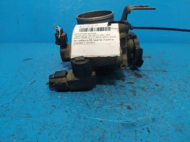 Дроссельная заслонка для Toyota RAV4 XA20 2000-2005 на фотографиях