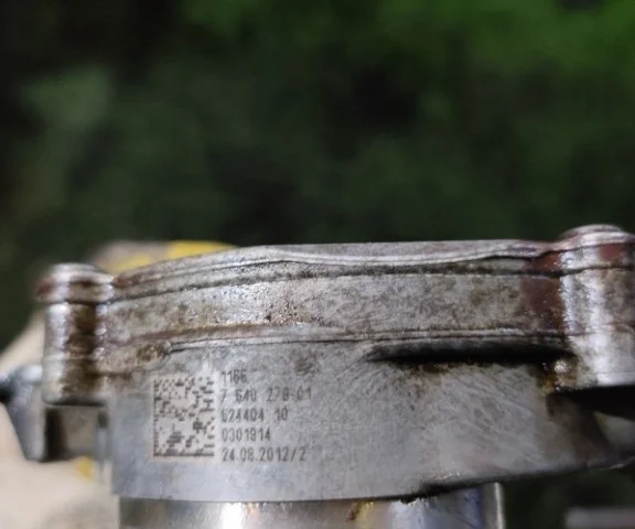 Вакуумный усилитель тормозов для BMW 5er Ф10 2010-2013 на фотографиях