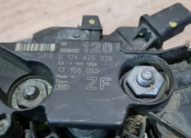 Электроусилитель руля для Opel Astra H Caravan 2004-2014 на фотографиях