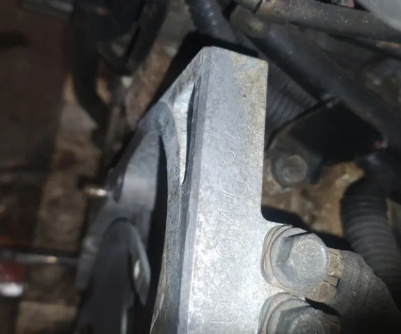 Двигатель без навесного для Subaru Legacy B4 BL 2003-2009 на фотографиях