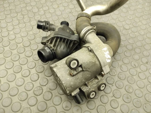 Насос охлаждающей жидкости ДВС(Помпа) для BMW 3er Е93 Кабриолет 2007-2012 на фотографиях