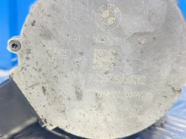 Насос охлаждающей жидкости ДВС(Помпа) для BMW X3 Е83 2003-2010 на фотографиях