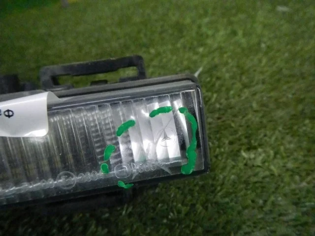 Дневной ходовой огонь правый для Mercedes-Benz GL class X166 2012-2016 на фотографиях