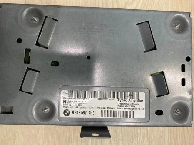 Магнитола для BMW 5er Ф10 2010-2013 на фотографиях