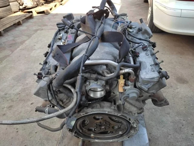 Двигатель для Mercedes-Benz CL class C215 1999-2006 на фотографиях