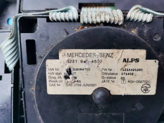 Стекла и зеркала для Mercedes-Benz CL class C216 2006-2014 на фотографиях