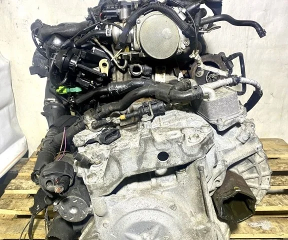 Двигатель для Volkswagen Passat (USA) 2011-2014 на фотографиях