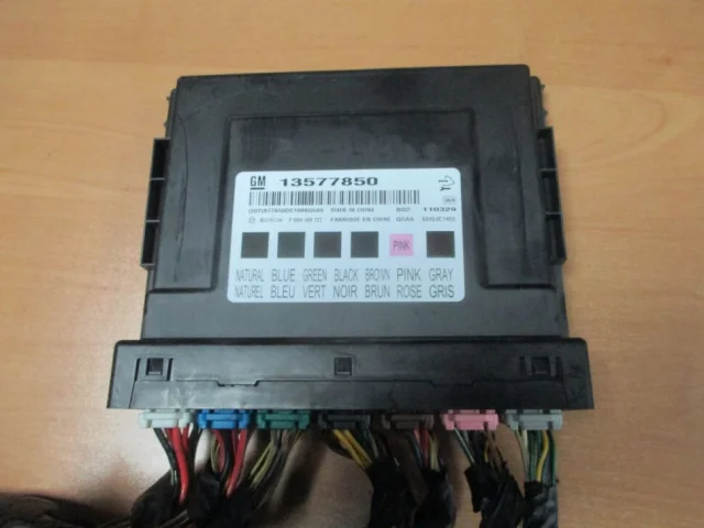 Блок комфорта для Chevrolet Cruze 1 J300 2009-2015 на фотографиях