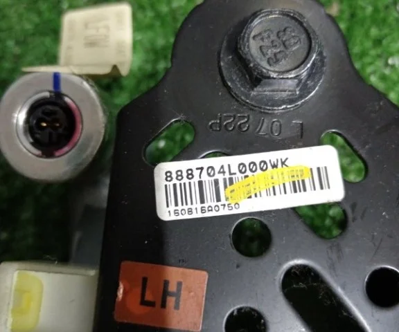 Ремень безопасности передний левый для Kia Rio 3 на фотографиях