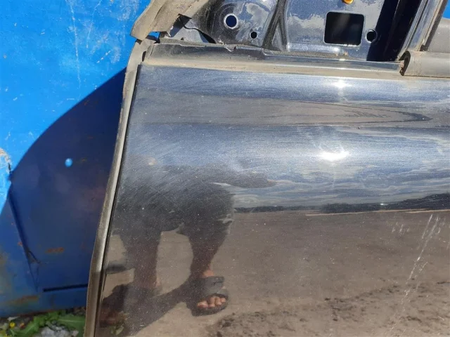 Дверь передняя левая для Volvo C30 MK 2006-2013 на фотографиях