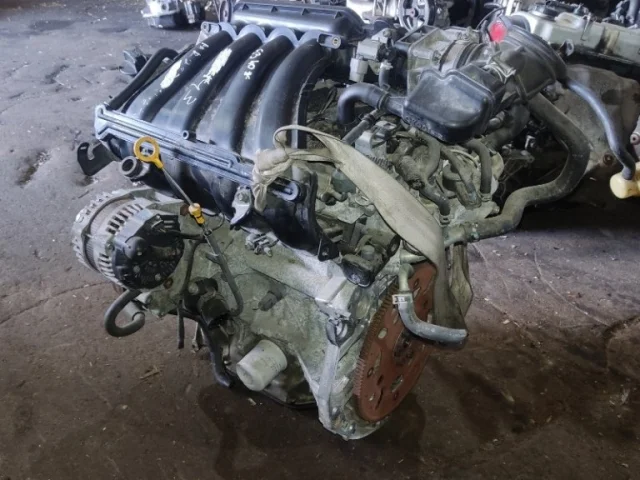 Двигатель без навесного для Nissan Serena C25 2005-2012 на фотографиях
