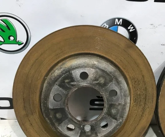 Диски тормозные передние (комплект) для BMW 5er Ф10 2010-2013 на фотографиях