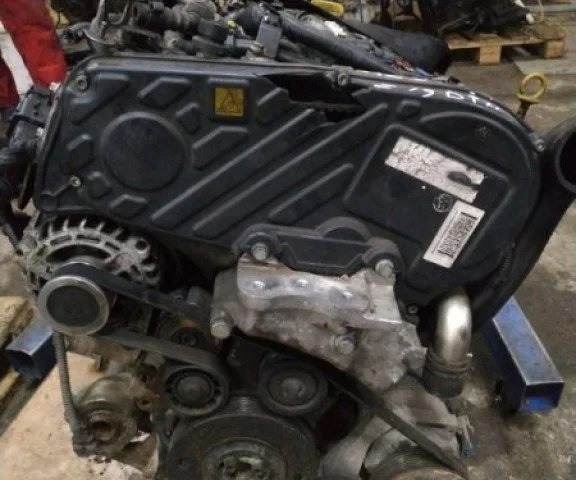 Двигатель для Opel Zafira B 2005-2015 на фотографиях