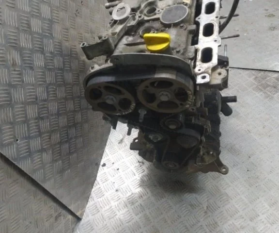 Двигатель для Renault Duster HS 2010-2015 на фотографиях