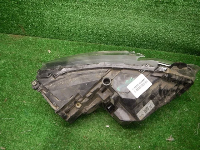 Фара ксенон левая для Skoda Rapid I NH3 2012-2017 на фотографиях