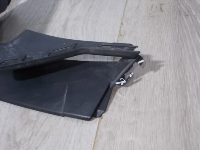 Воздухозаборник для BMW X6 G06 2019+ на фотографиях