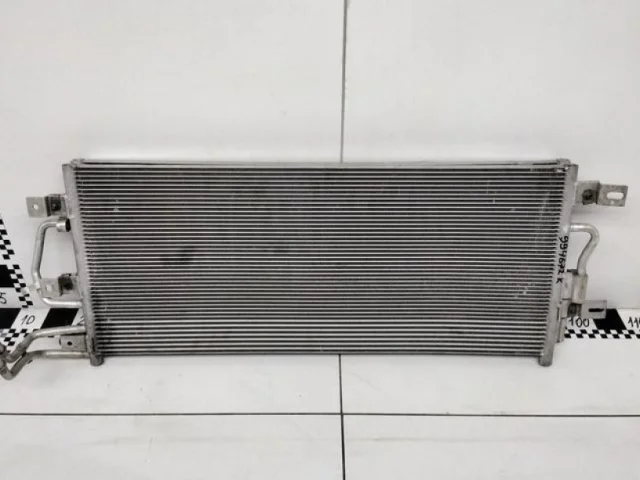 Радиатор охлаждения ДВС для Ford Explorer U502 rest 2014-2019 на фотографиях