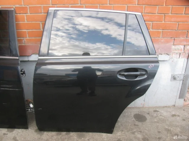 Дверь задняя левая для Subaru Legacy Универсал BR/B14 2009-2015 на фотографиях