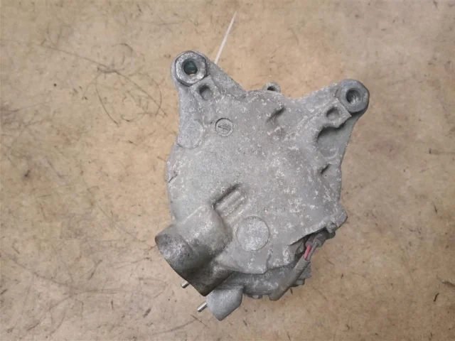 Компрессор кондиционера для BMW X3 F25 2010-2017 на фотографиях