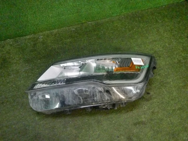 Фара левая для Ford Explorer U502 rest 2014-2019 на фотографиях